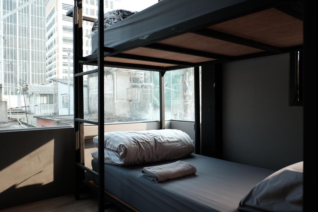 Nap@Pan Hostel Silom Bangkok Exterior photo