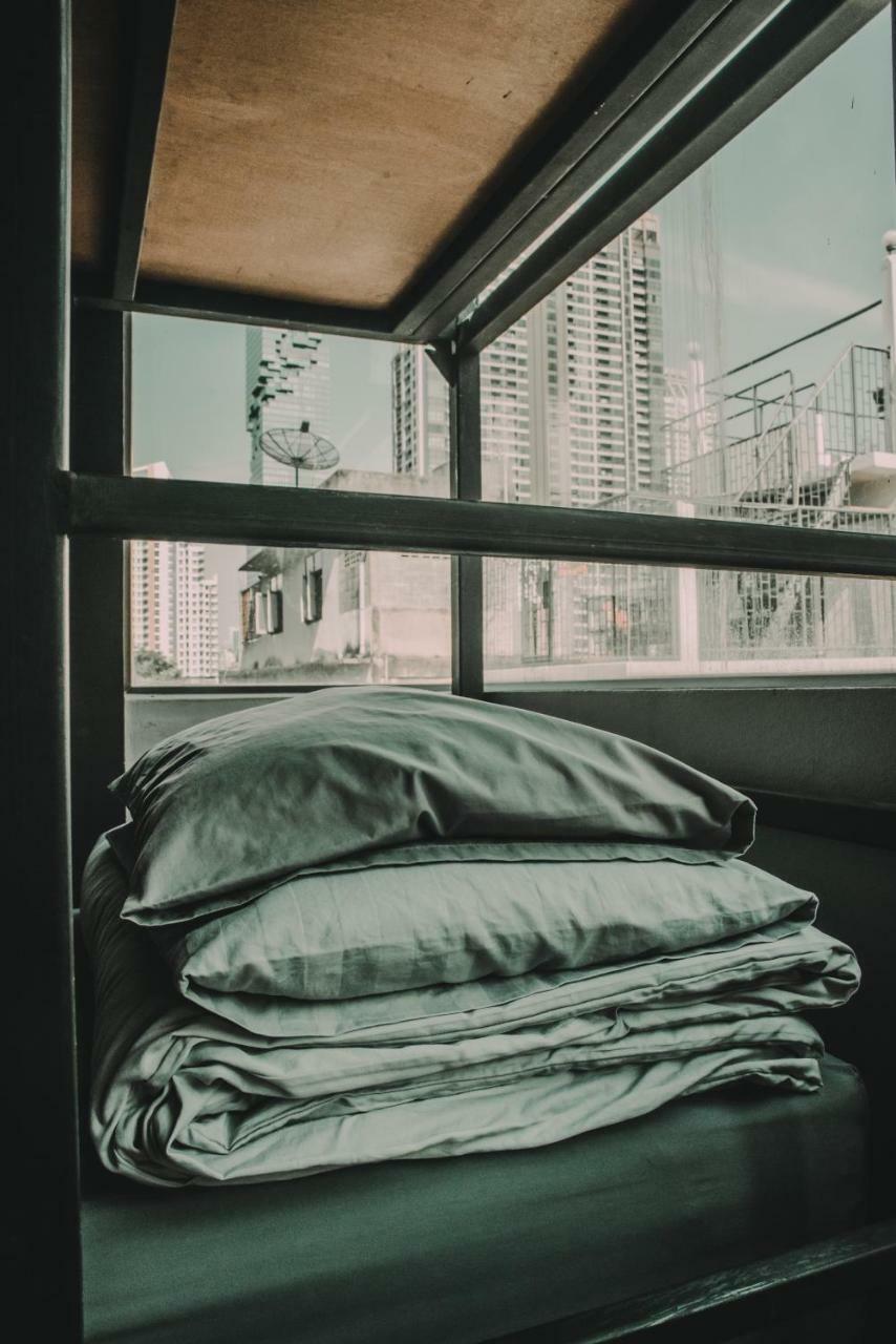Nap@Pan Hostel Silom Bangkok Exterior photo